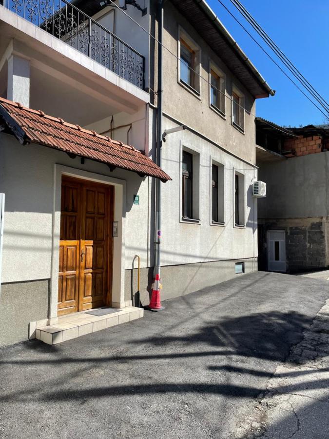 Vila Rijad サラエヴォ エクステリア 写真
